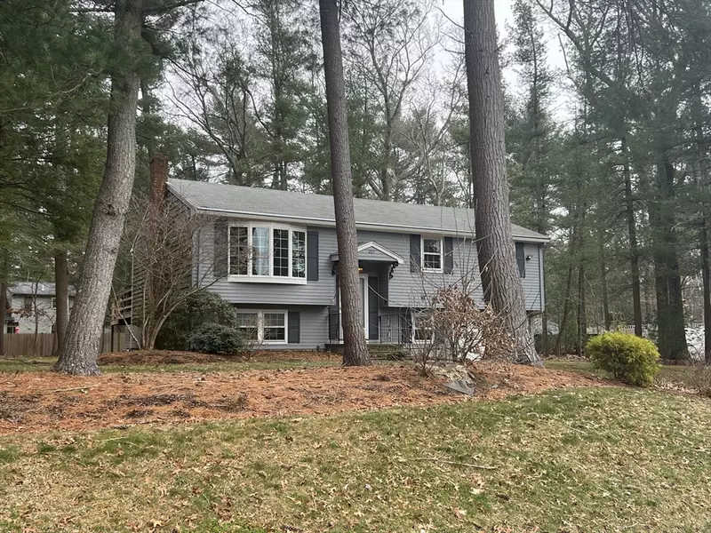 205 Cynthia, Raynham, MA 02767