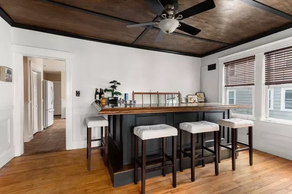 3 Bay State Rd Worcester, MA 01606