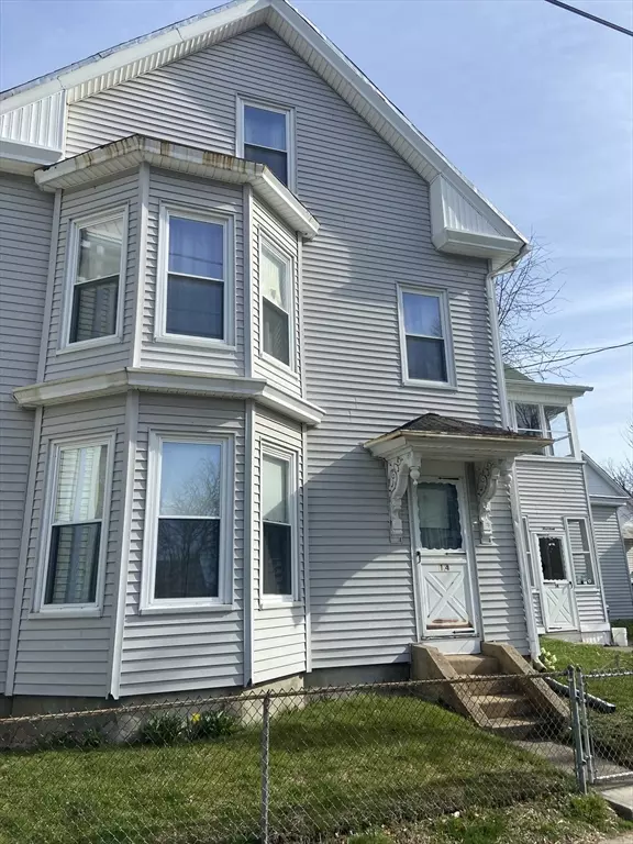 South Hadley, MA 01075,14 Grant St