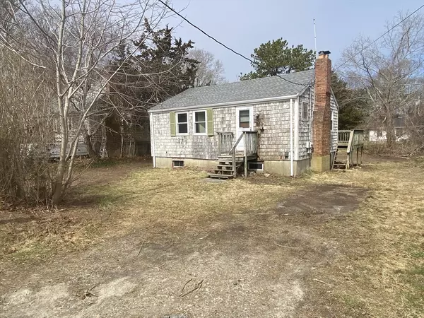 32 Pembroke Rd.,  Plymouth,  MA 02360