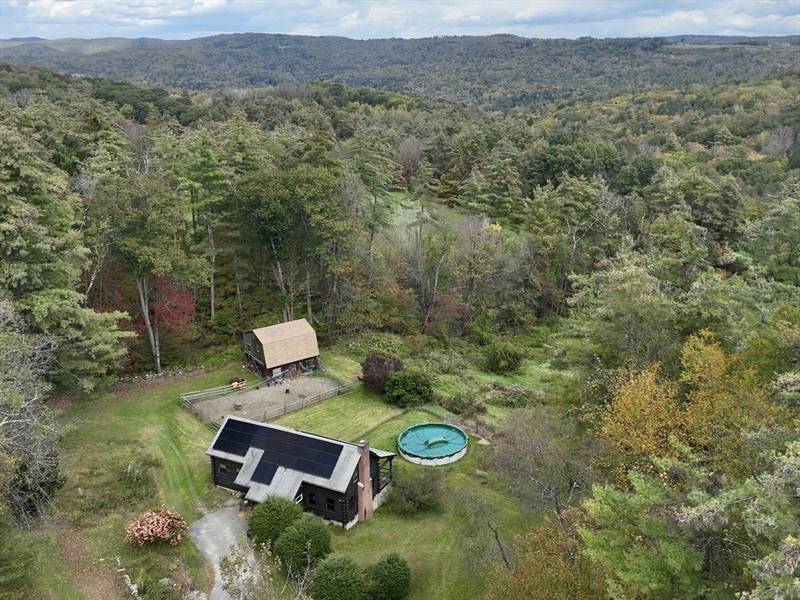 42 Shelburne Line Rd, Colrain, MA 01340