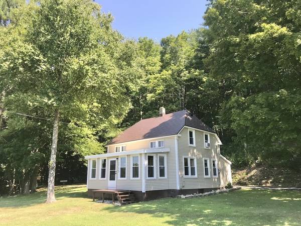 1715 Cape St,  Lee,  MA 01238