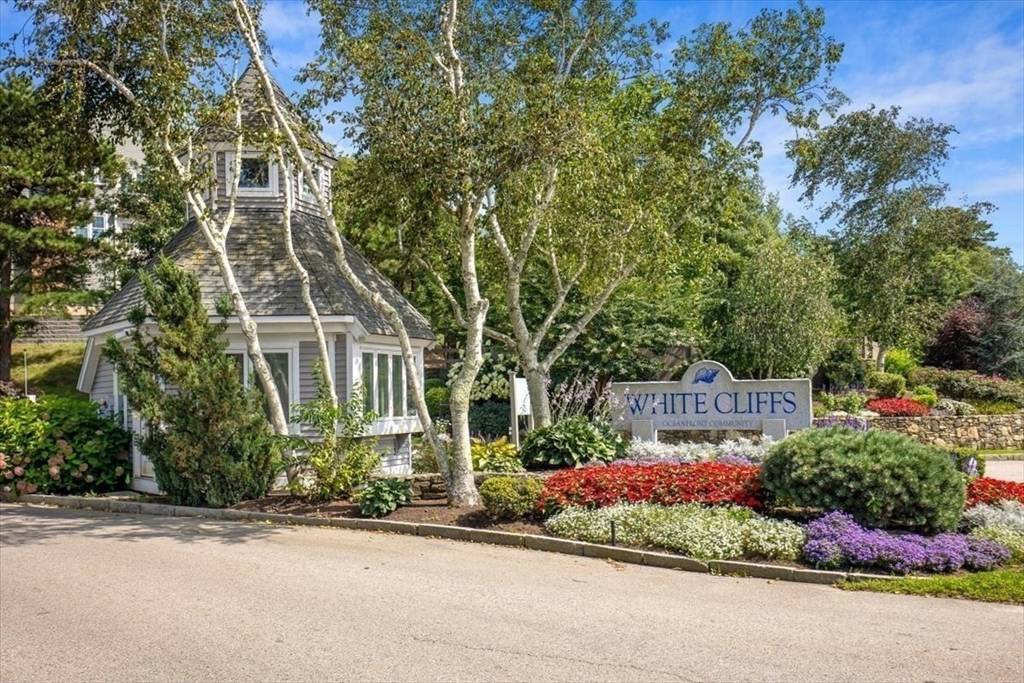 32 Southcliff Dr #END, Plymouth, MA 02360