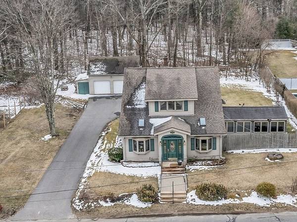 515 Lenox St, Athol, MA 01331