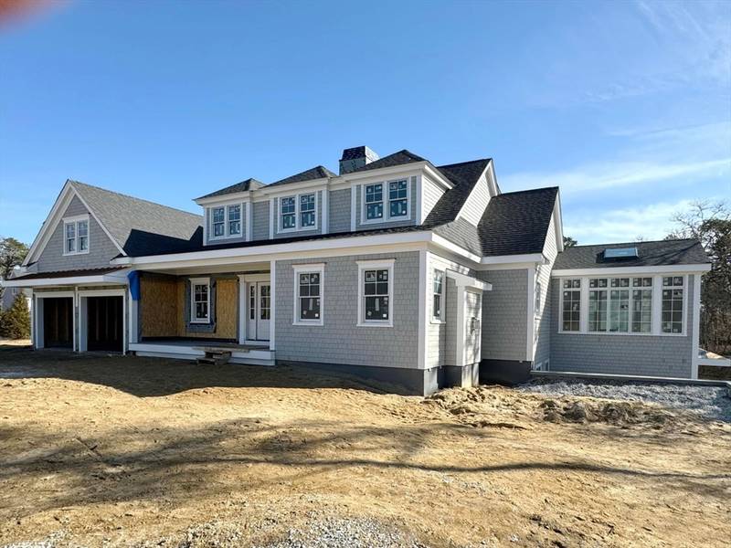 12 Bascom Hollow, Harwich, MA 02645