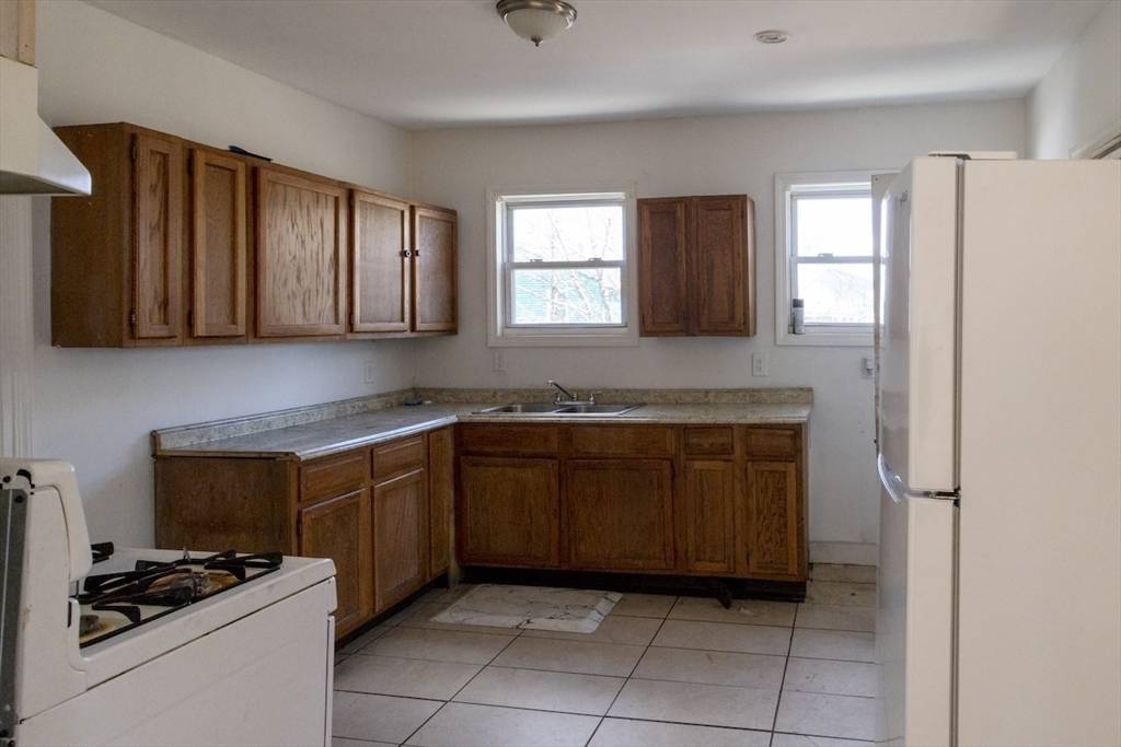 Providence, RI 02909,5 Handy St