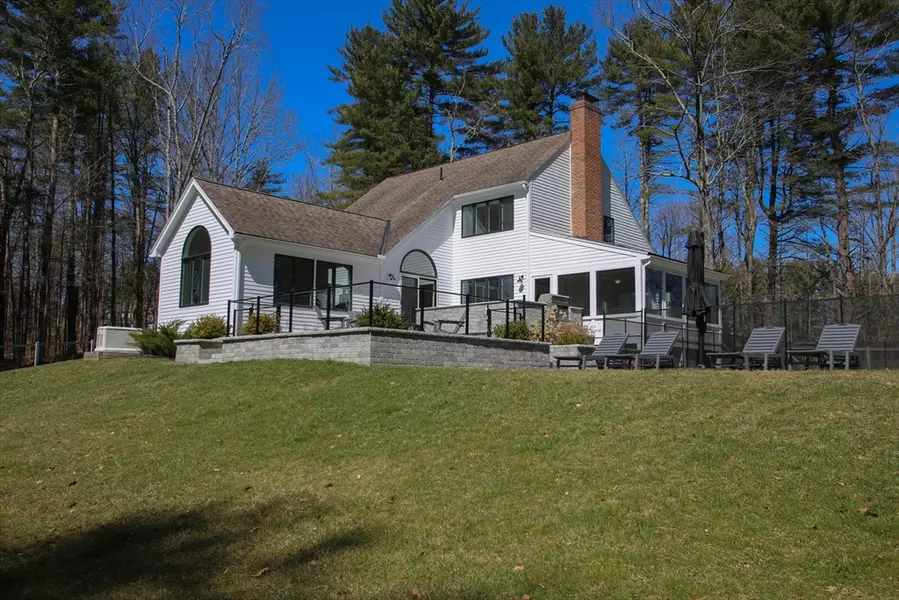 23 Cross  Road, Alford, MA 01230