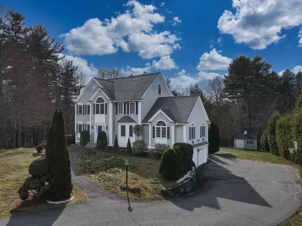 Dracut, MA 01826,12 Westview Farm Rd