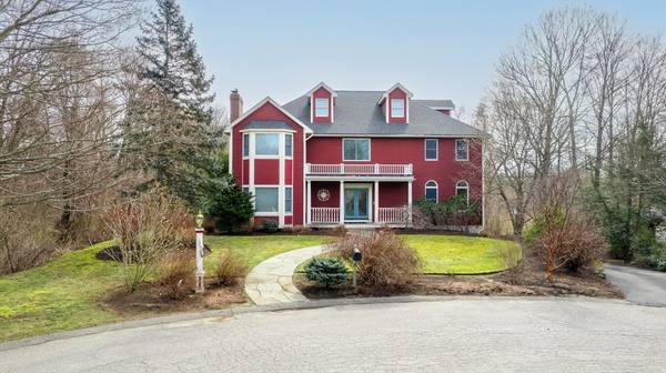 5 Howard Munroe Place, Lexington, MA 02420