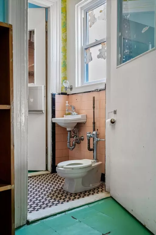 Boston, MA 02130,93 Sedgwick Street