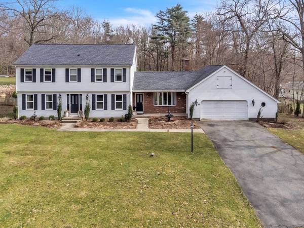 20 Jennifer Dr, Ludlow, MA 01056