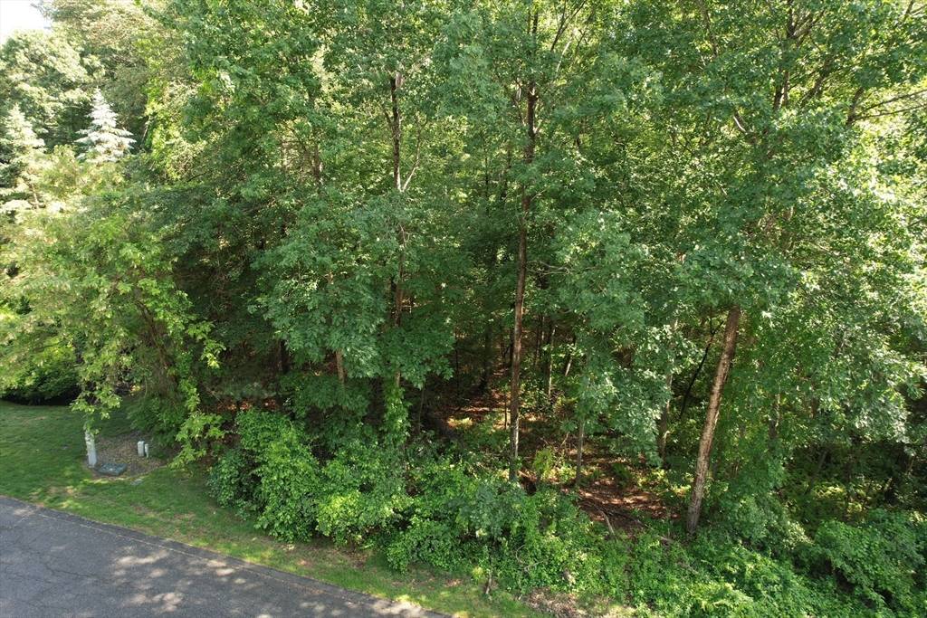 Rowley, MA 01969,53 Longmeadow Drive