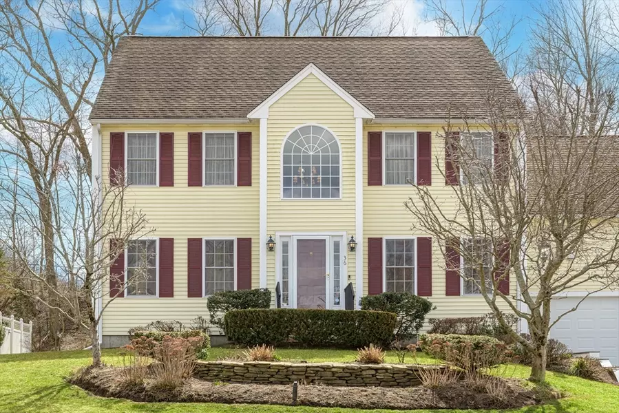 36 Pinnacle Drive, Walpole, MA 02032