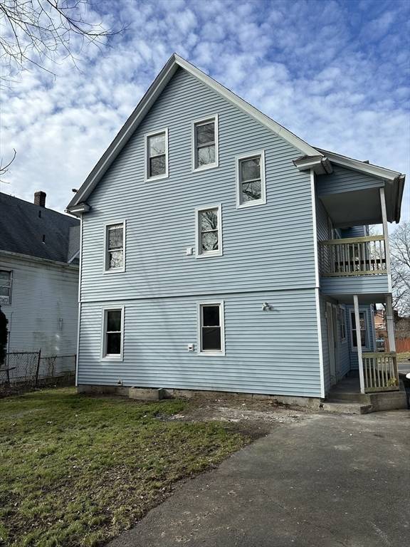 Springfield, MA 01108,51 Leete St