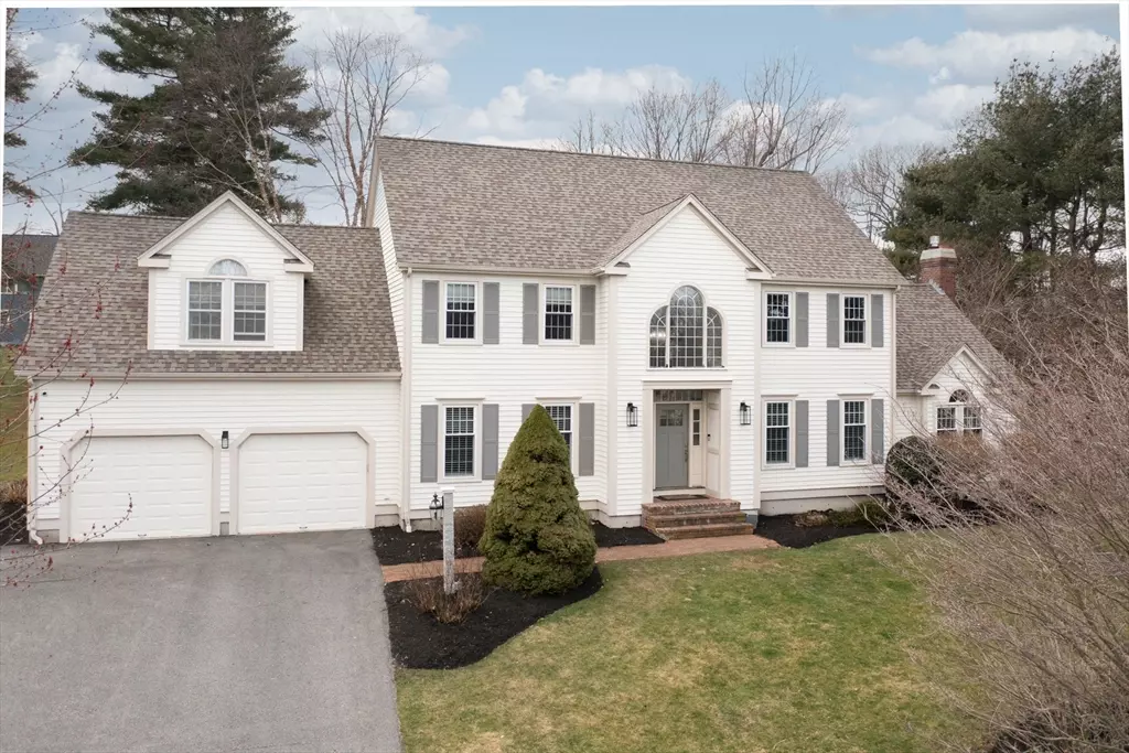 Milton, MA 02186,6 Loew Cir