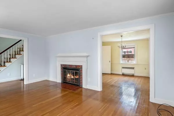 Marblehead, MA 01945,28 Roosevelt Ave