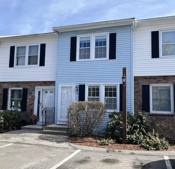 38 Mountainshire Dr #38, Worcester, MA 01606