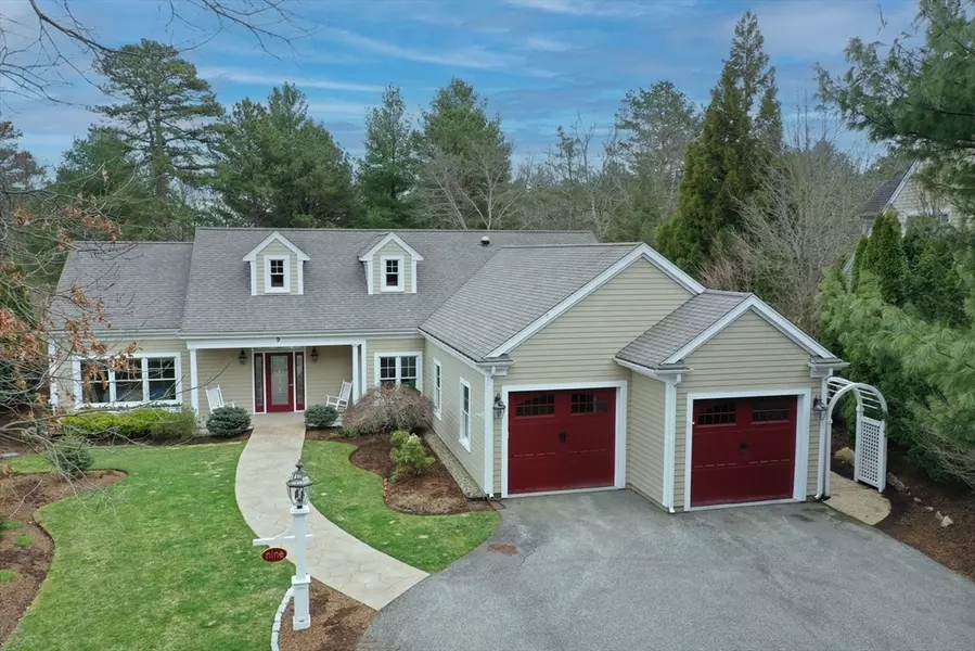 9 Pine Cobble, Plymouth, MA 02360