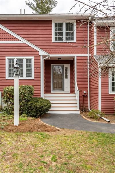 163 Laurelwood Dr #163, Hopedale, MA 01747