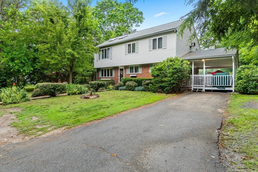 547 Pine St, Whitman, MA 02382