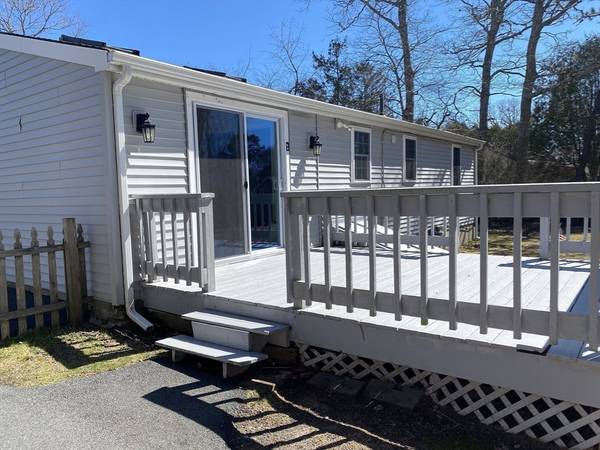 Yarmouth, MA 02673,11 Nobby Ln