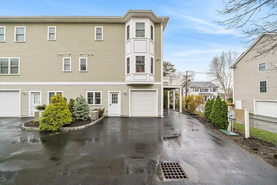 75 South St #1, Waltham, MA 02453