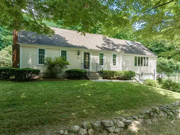 21 Bradway Rd, Monson, MA 01057