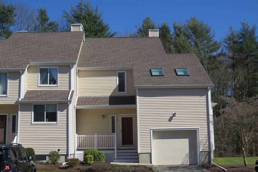 93 Gaslight Ln #93, Easton, MA 02356