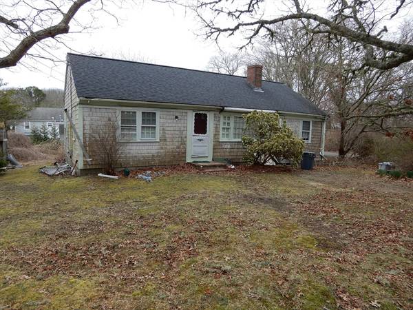 2 Rustic Drive, Yarmouth, MA 02673