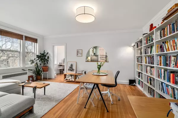 393 Broadway #18, Cambridge, MA 02139