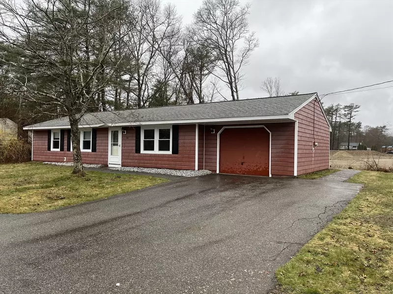 34 Rainbow Circle, Middleboro, MA 02346