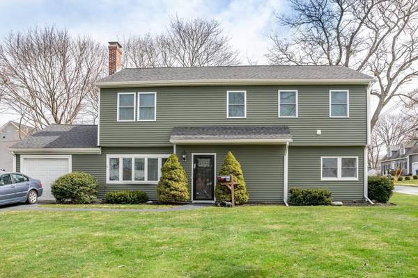 25 Spring Valley Rd, Natick, MA 01760