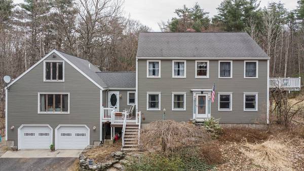 27 Cashman Hill Rd, Ashburnham, MA 01430