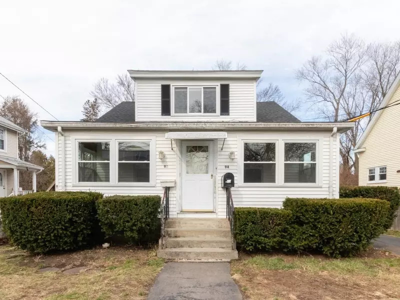 92-94 Pond St, Framingham, MA 01702