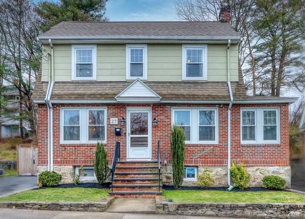 27 Stearns Rd, Boston, MA 02132