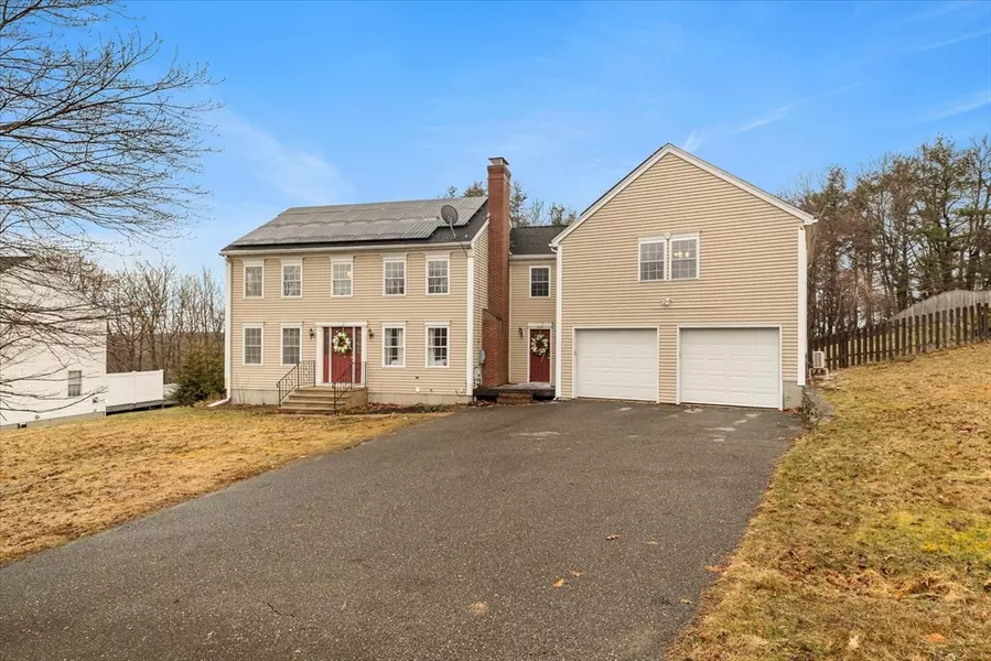 45 Carlson Ln, Gardner, MA 01440