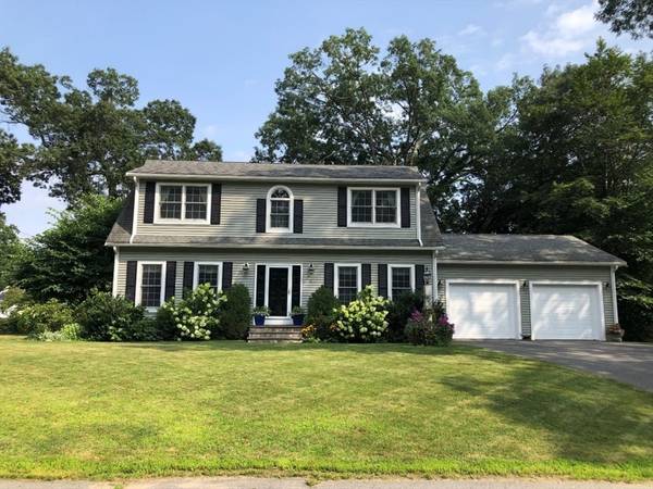 2 Gage Rd, Wayland, MA 01778