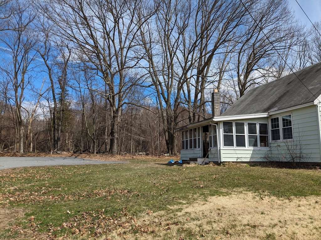 Lunenburg, MA 01462,42 Pleasant View Ave