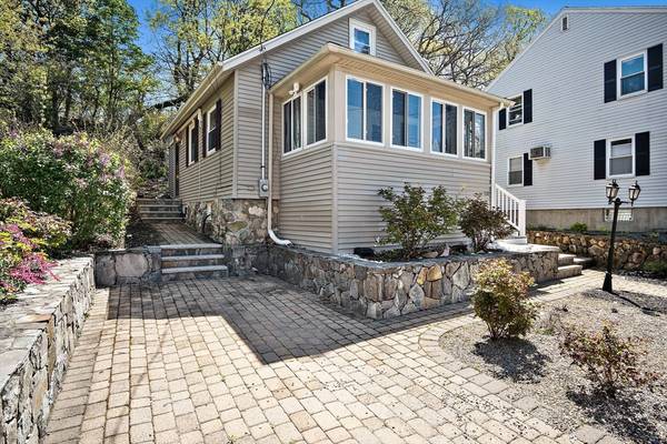 Medford, MA 02155,137 Fern Rd