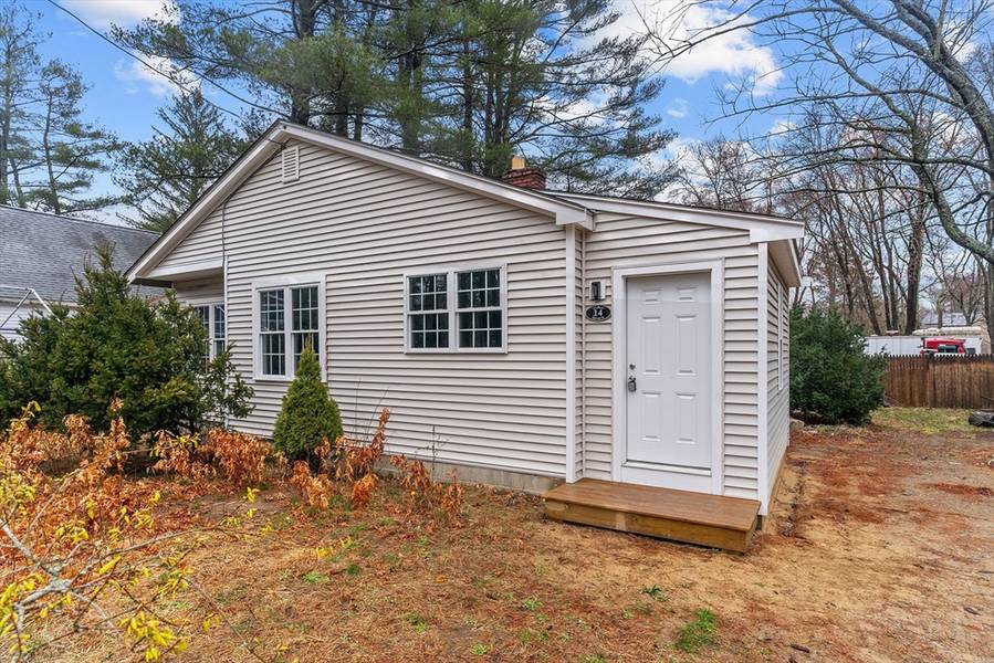 14 Samoset, Norton, MA 02766