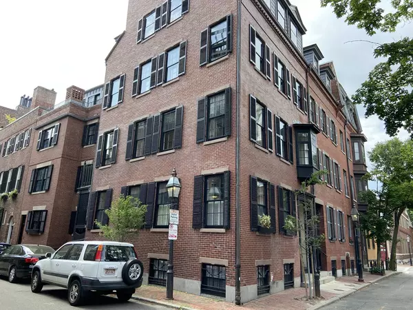 50 River Street, Boston, MA 02108