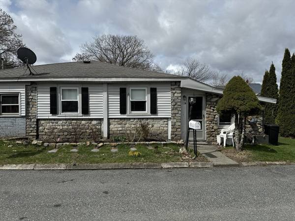 10-R Miles Ave, Shrewsbury, MA 01545