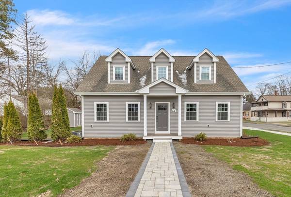 64 Mill St, Westfield, MA 01085