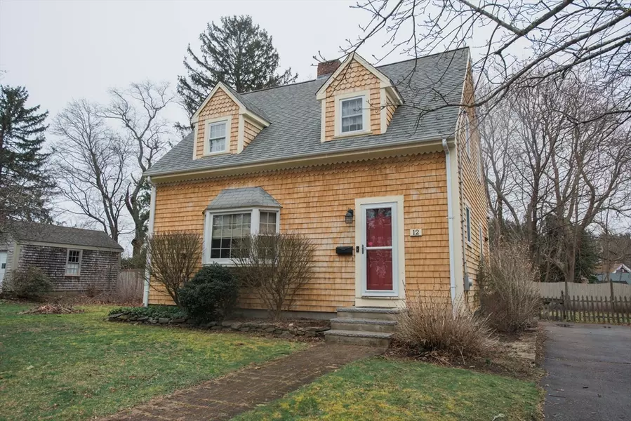 12 Shirley Avenue, Kingston, MA 02364