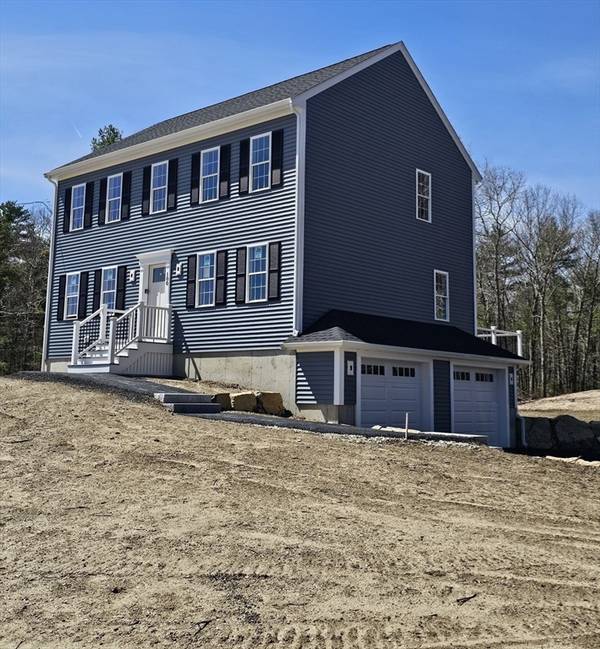 100 Tispaquin Street, Middleboro, MA 02346