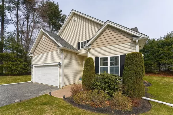 Ashland, MA 01721,15 Shadow Creek Lane #15