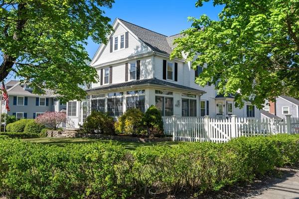 206 Common Street, Walpole, MA 02081