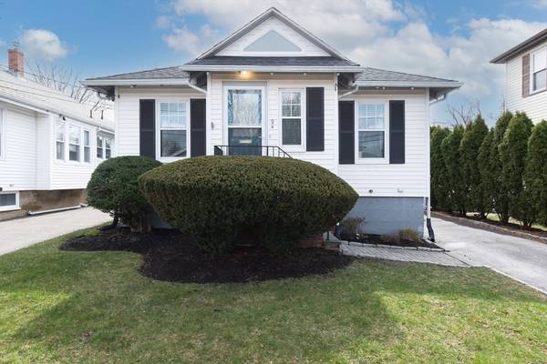 94 Cliff Street, Quincy, MA 02169