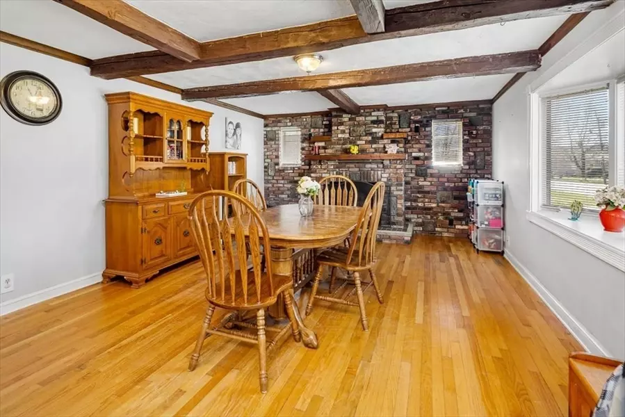 493 Hancock St, Abington, MA 02351