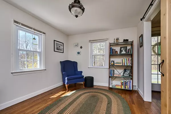 Southampton, MA 01073,123 Russellville Rd